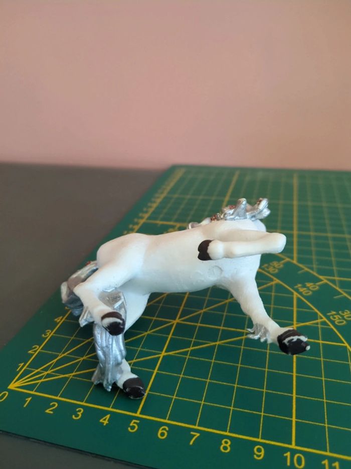 licorne argentée papo - photo numéro 2