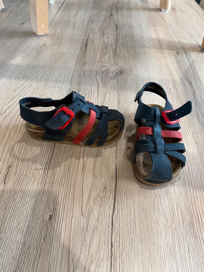 Chaussure enfant 21