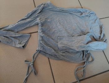 Crop top gris shein