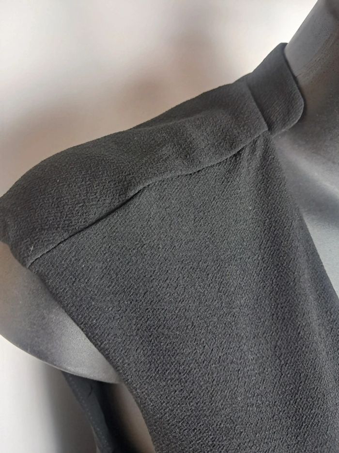 See u soon robe noire T.36/38 en tbe - photo numéro 3