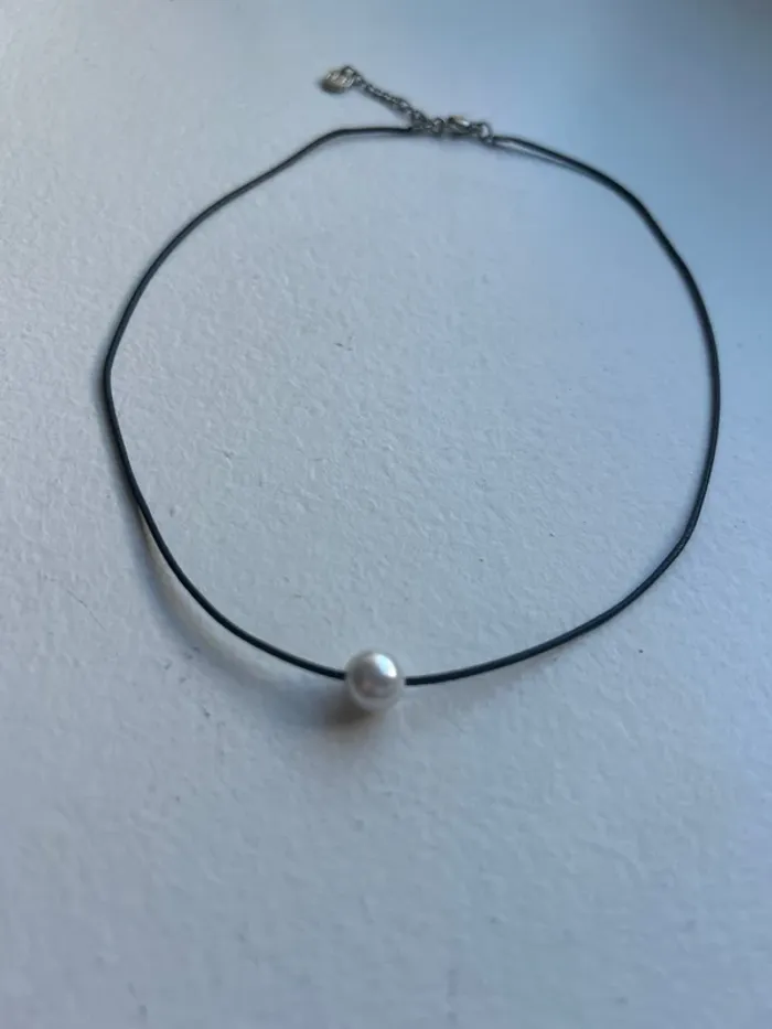 Collier ras-de-cou avec perle - photo numéro 2
