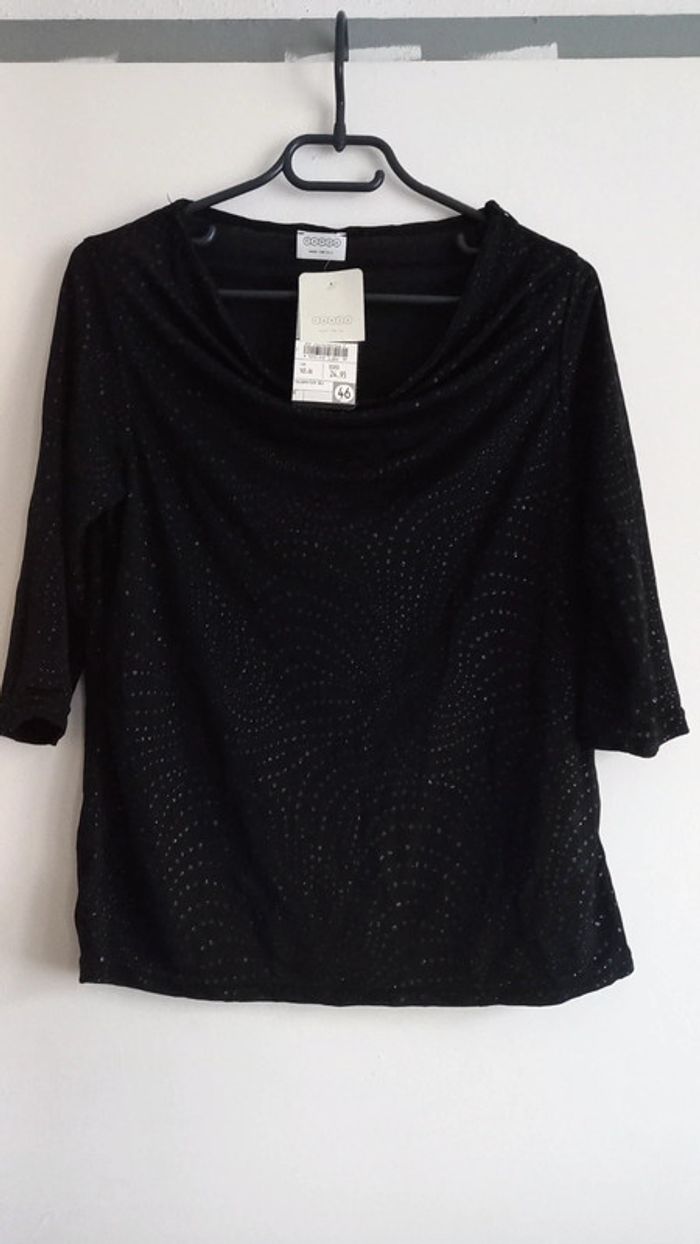 Haut noir de fête pailletées  Taille : 46 CANDA