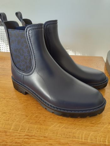 Paire de bottines bleue nuit neuves 37