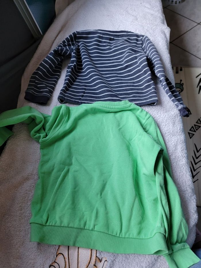 Lot de 4 pulls dont un cache cœur fille 5 ans - photo numéro 4