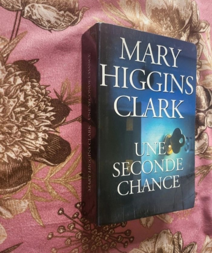 Livre 📖 - photo numéro 2