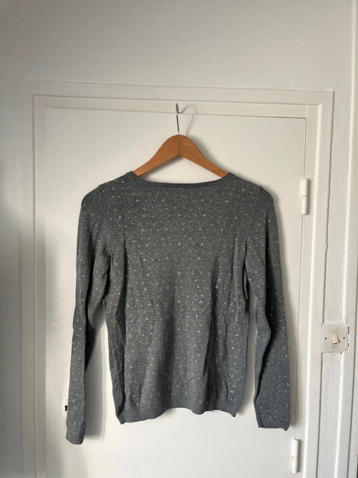Pull gris avec dorures - photo numéro 3