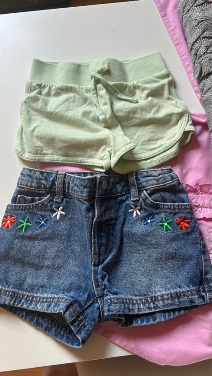 Lot de vêtements taille 5/6 ans - photo numéro 5