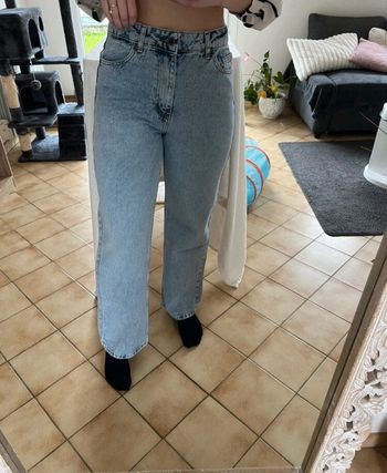Jean mom