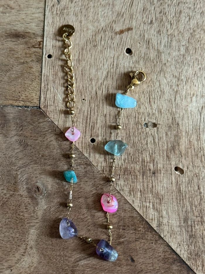 Bracelet réglable acier inoxydable or pierres couleurs - photo numéro 3