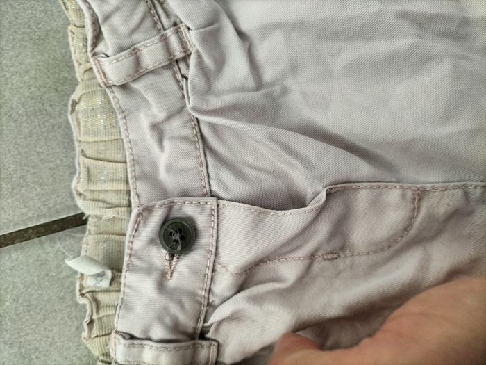 Pantalon plutôt léger - photo numéro 2