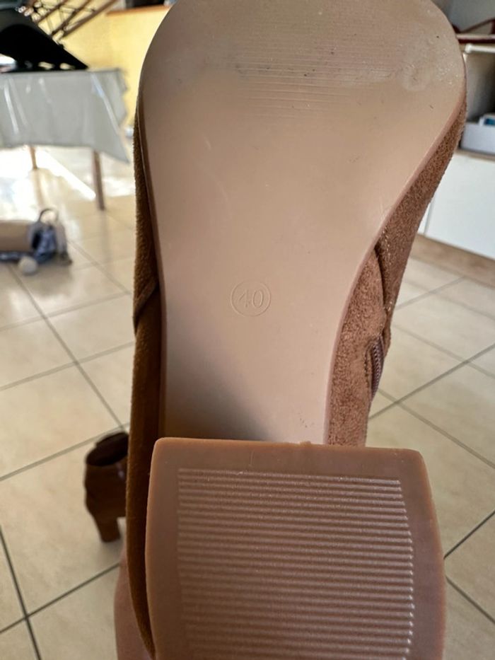 Chaussures à talon - photo numéro 2