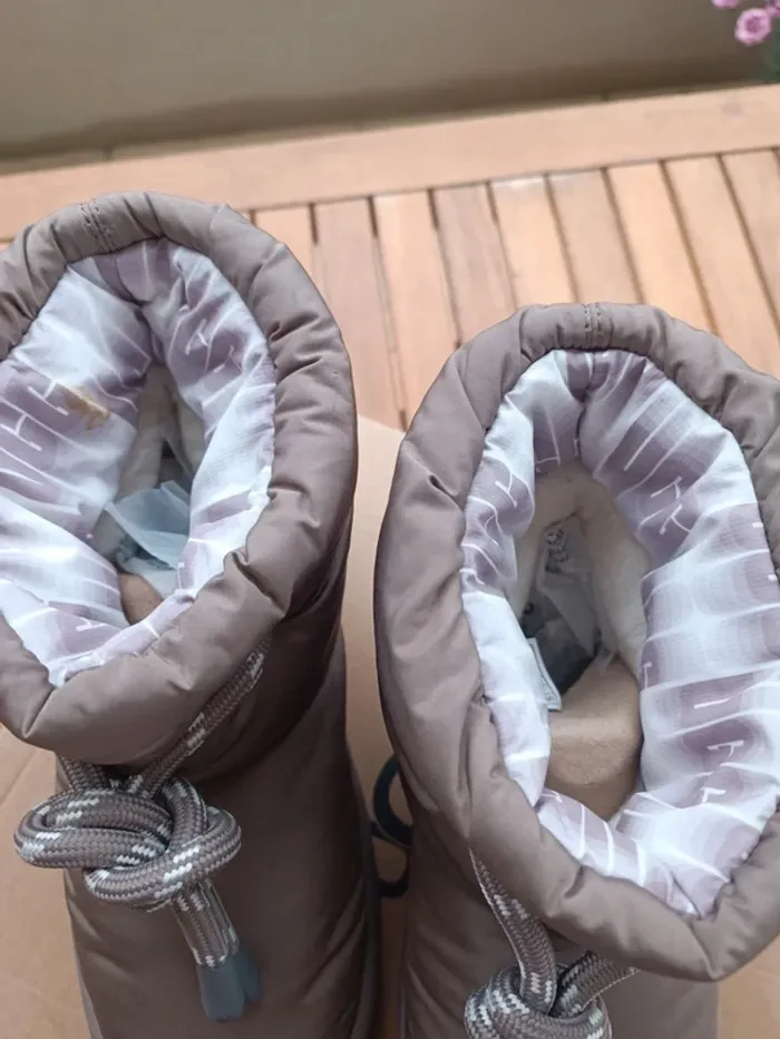 UGG Classic maxi short pointure 37 marron - photo numéro 3