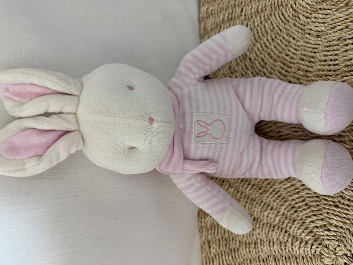 Doudou Lapin rayé rose KLORANE