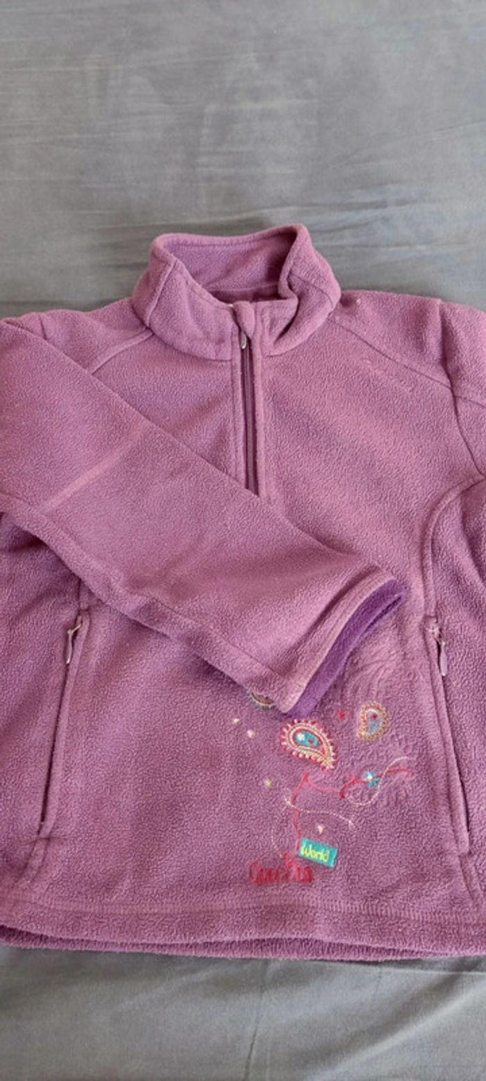 Lot pulls 4 ANS - photo numéro 7