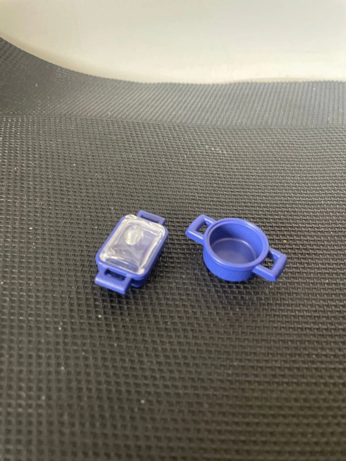 Playmobil lot 2 casseroles plats bleus dont 1 avec couvercle vaisselle maison cuisine