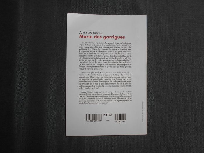 Livre: Marie des garrigues - photo numéro 2