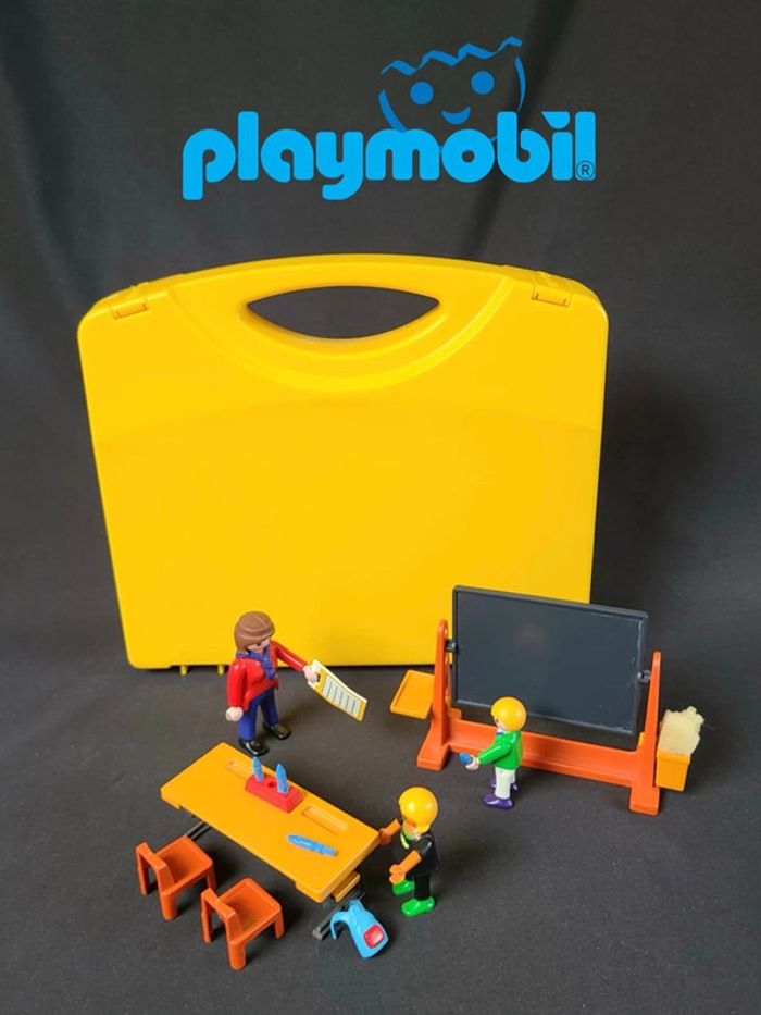 Playmobil valise scène école