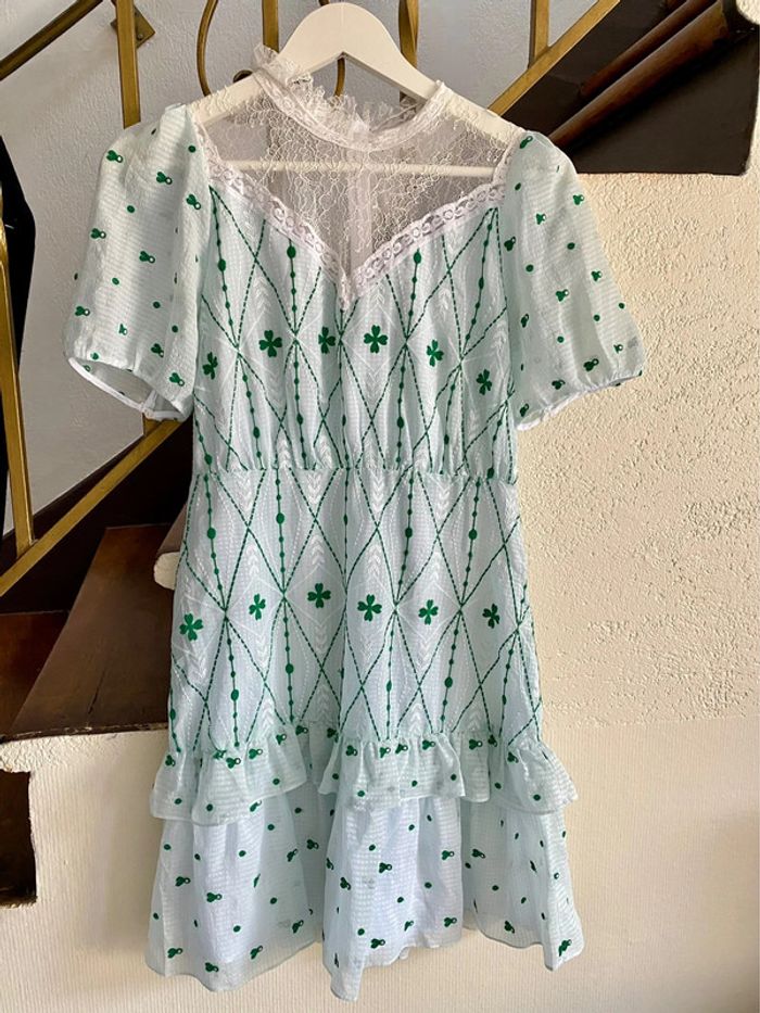 Robe dentelle Sandro vert broderie