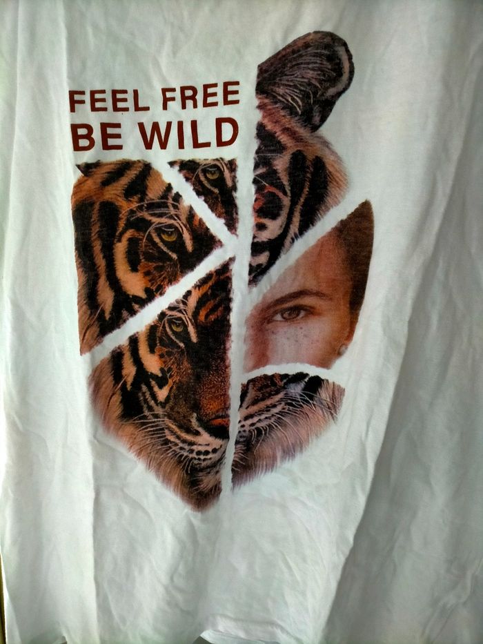 Tee-shirt femme - photo numéro 2