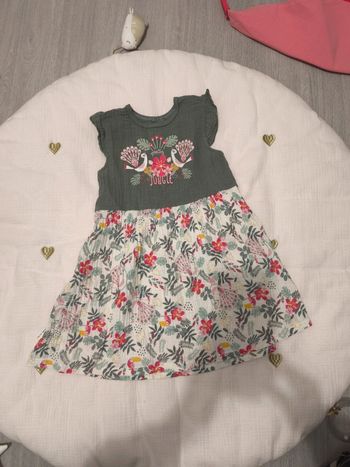 Robe petit béguin neuve