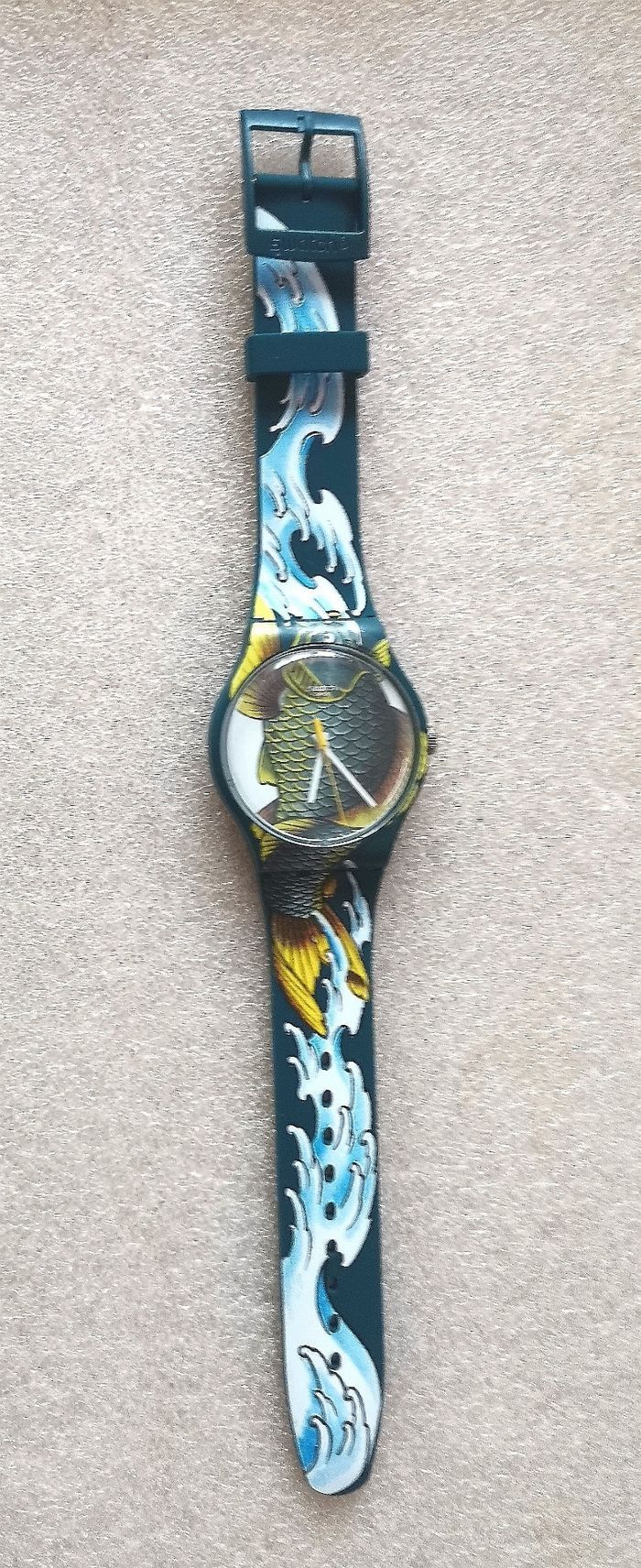 Montre SWATCH Collecteur "Waved Koi" - photo numéro 2