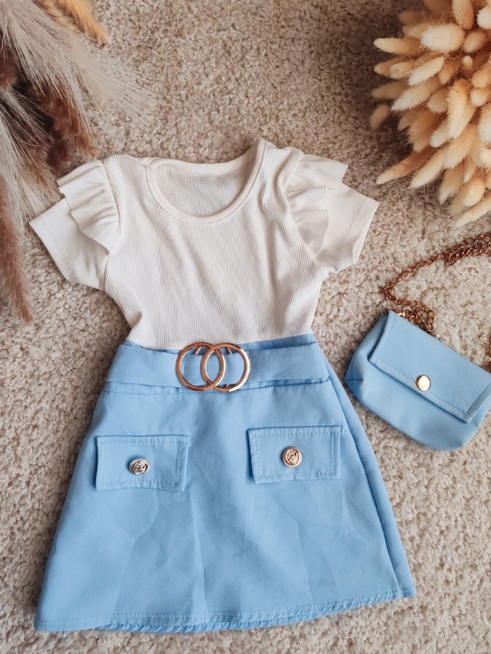 Robe. - photo numéro 4