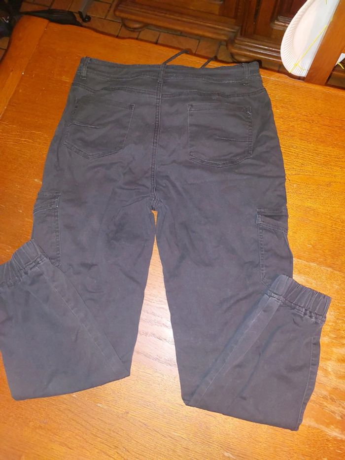 Pantalon noir - photo numéro 5
