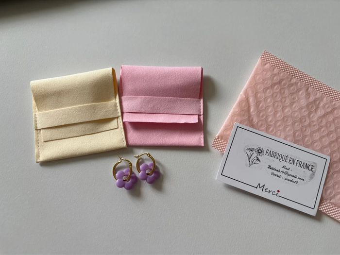 Créole pendentif fleur - photo numéro 2