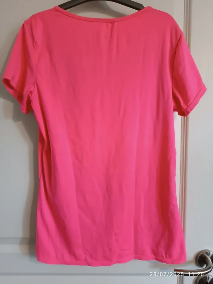 Tee shirt running femme Domyos rose fluo - photo numéro 2