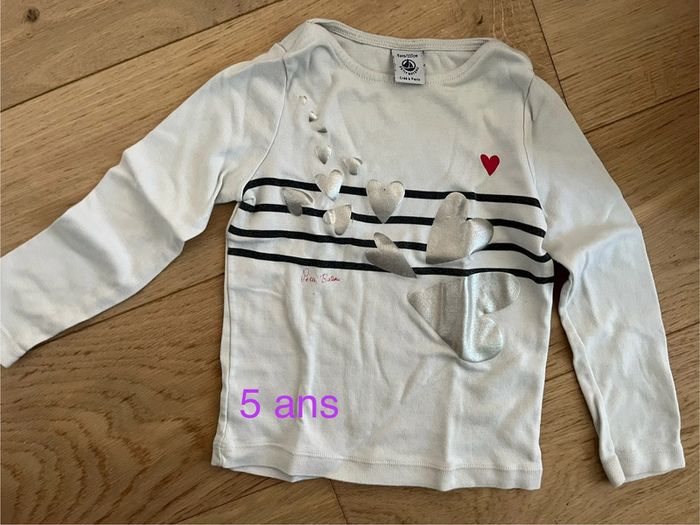 T-shirt Petit bateau 5 ans cœur