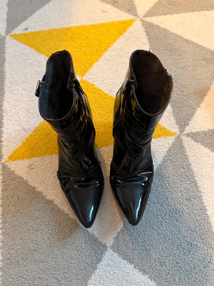Bottines à talons en cuir verni Spiral Taille 38 - photo numéro 2