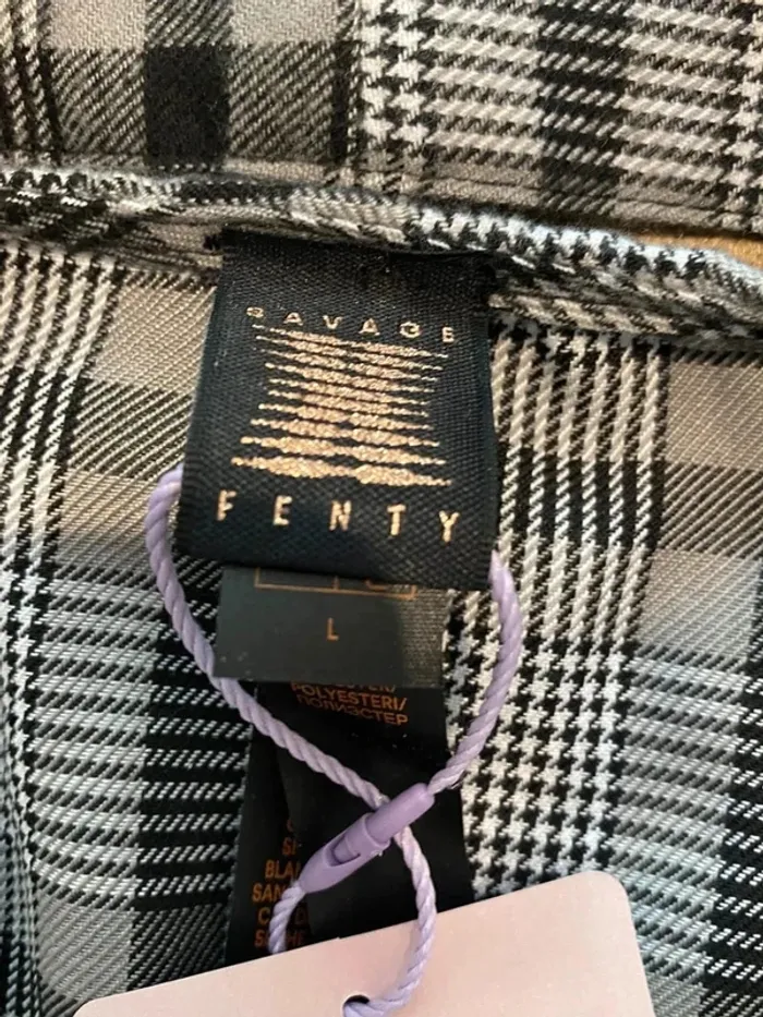 Peignoir Savage x Fenty by Rihanna taille L neuf - photo numéro 4
