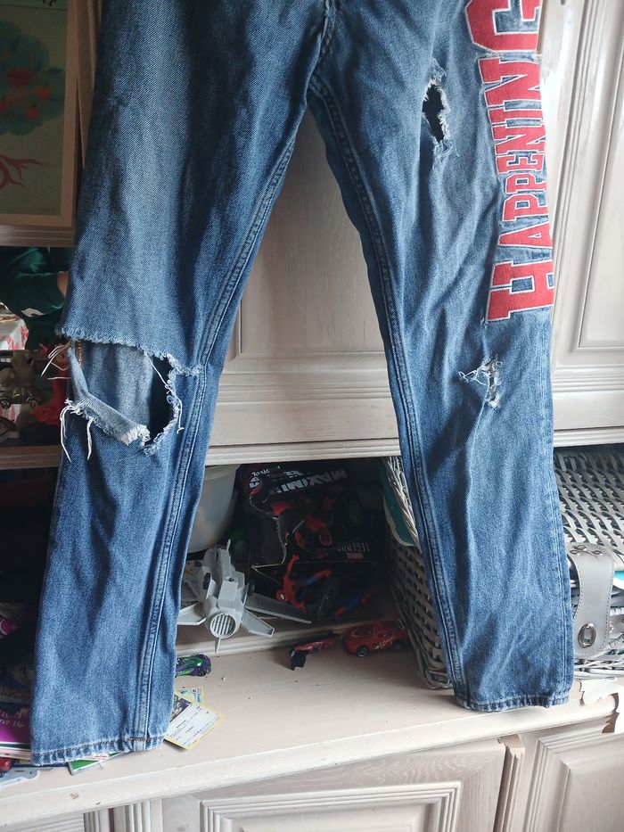 Jeans troués T34 bleu - photo numéro 2