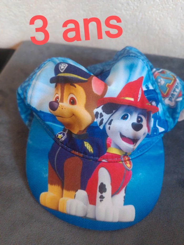 Lot vêtements garçons 3 ans + 1 cadeau