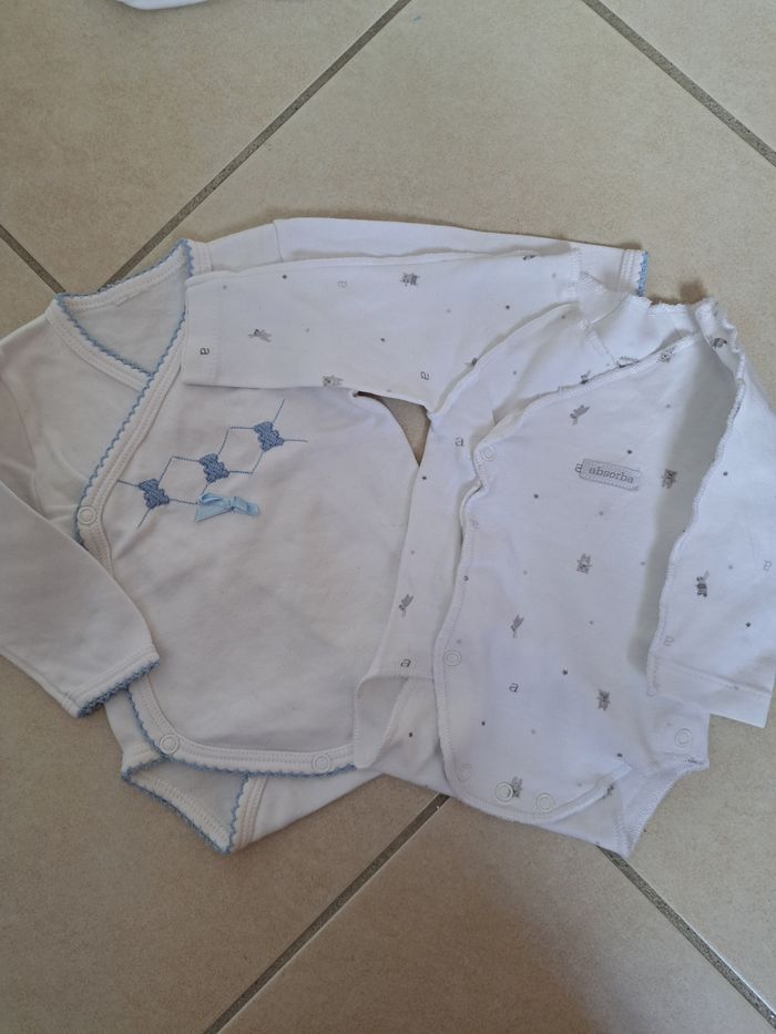 🧸Lot de bodies 1 mois 🧸 - photo numéro 2