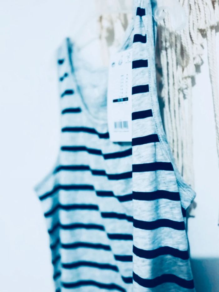 Ravissante Robe d’été NEUVE 11/12 ans – Douce & tendance ! - photo numéro 2