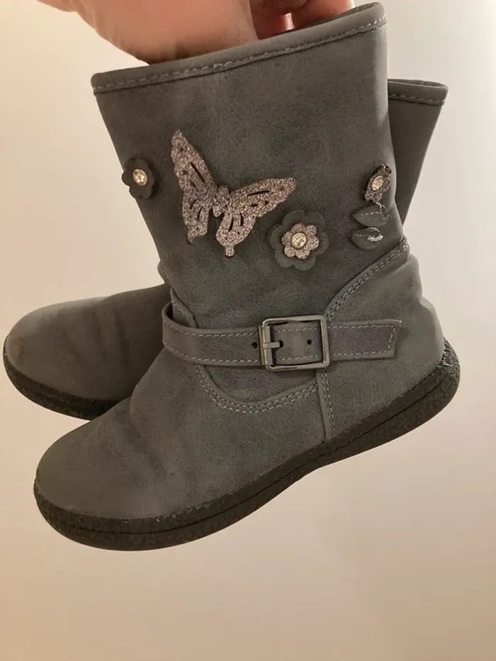 Boots pointure 26 papillons - photo numéro 3