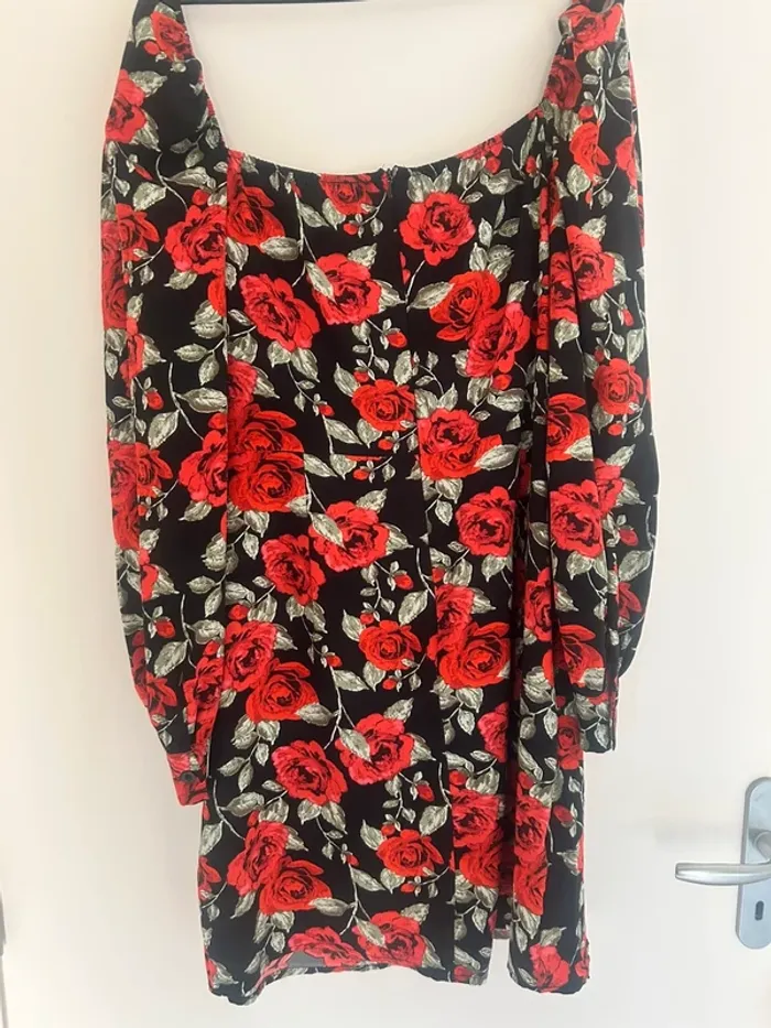 Magnifique robe fleurie taille L - photo numéro 2