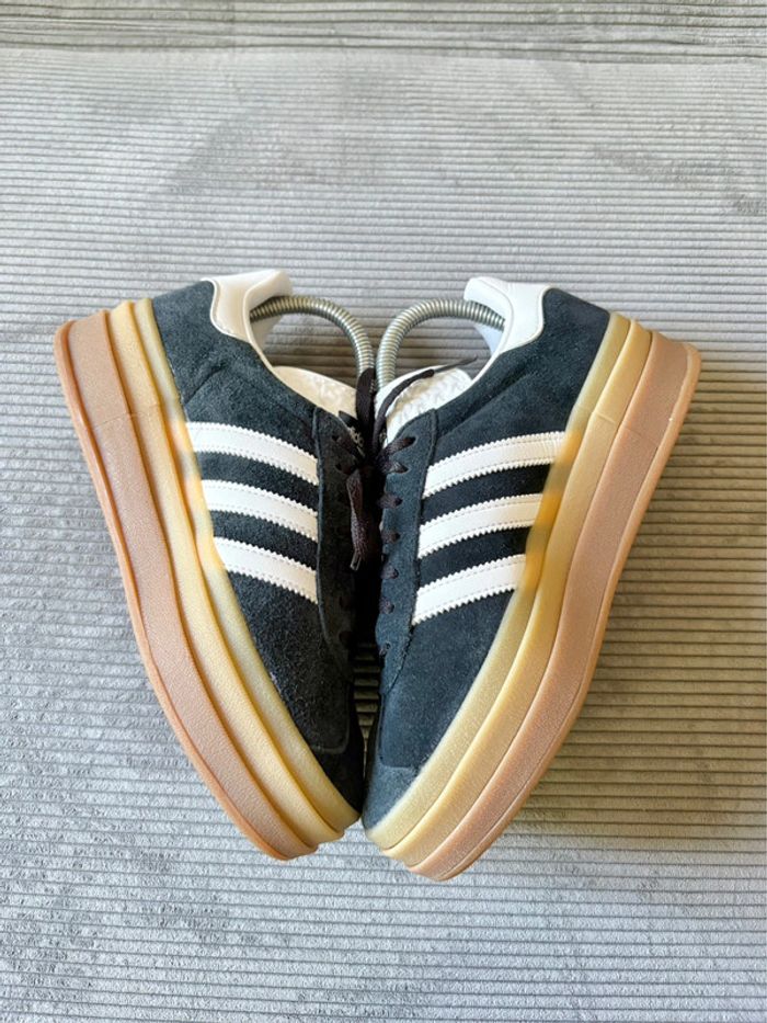 Chaussures adidas gazelle bold noires et blanches / taille 38 - photo numéro 3