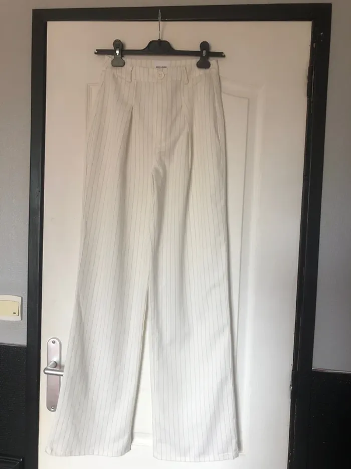 Pantalon rayé