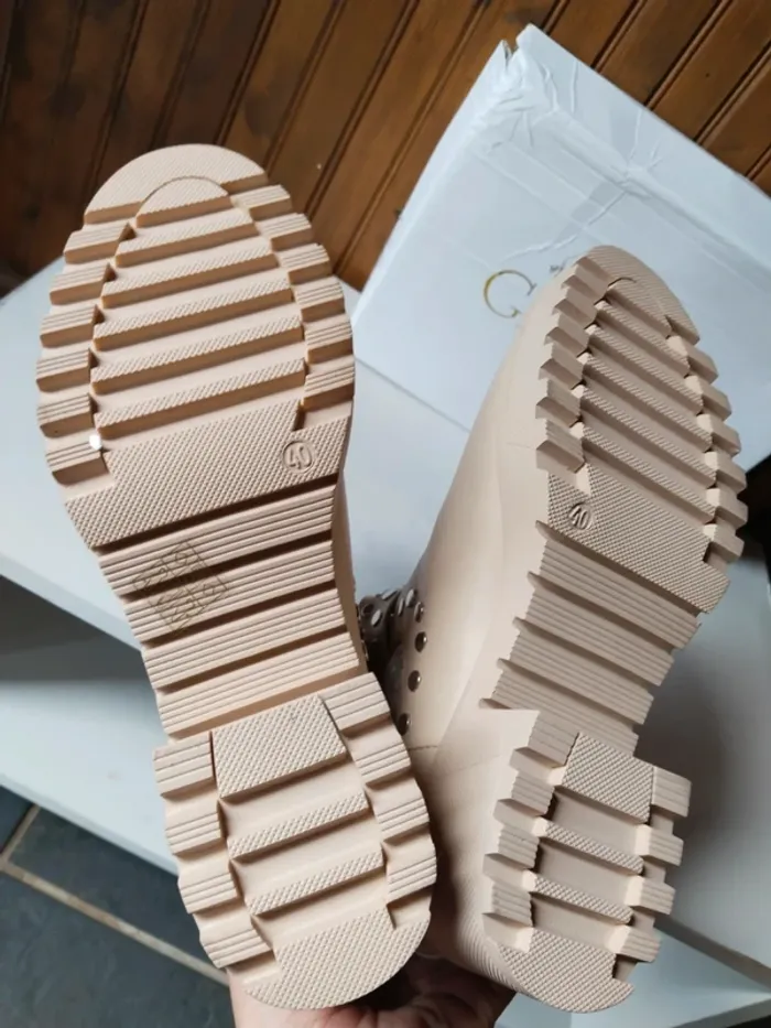Jolies bottines femme de marque Girlhood pointure 40 - photo numéro 6