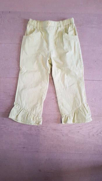 Pantalon fille en 3 ans