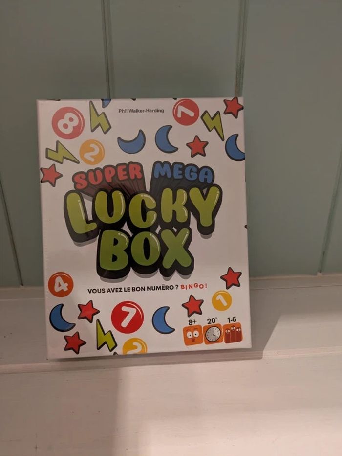 Jeu d'ambiance Asmodee Super Mega Lucky Box