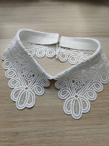 Col de chemise blanc dentelle broderie kawaii