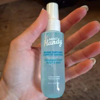 Brume parfumée corps et cheveux merci handy