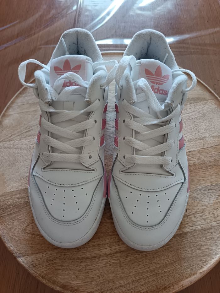 Baskets femme adidas