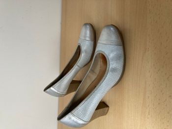 chaussures à talon 	tekila	taille 39