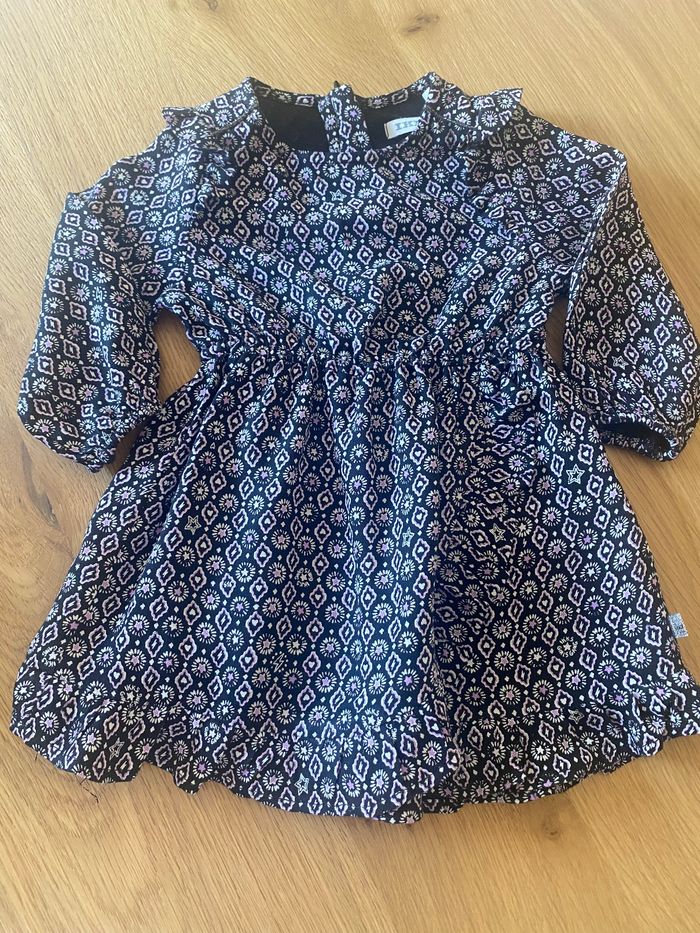 Robe taille 6 mois ikks