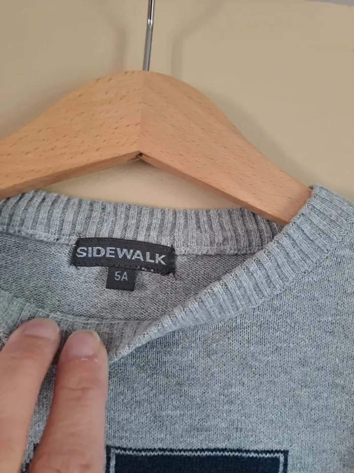 Pull garçon tbe gris 5 ans sidewalk comme neuf - photo numéro 3