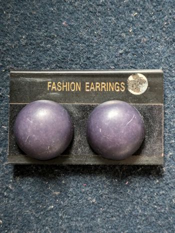 Boucles d'oreilles a clips bleu marine